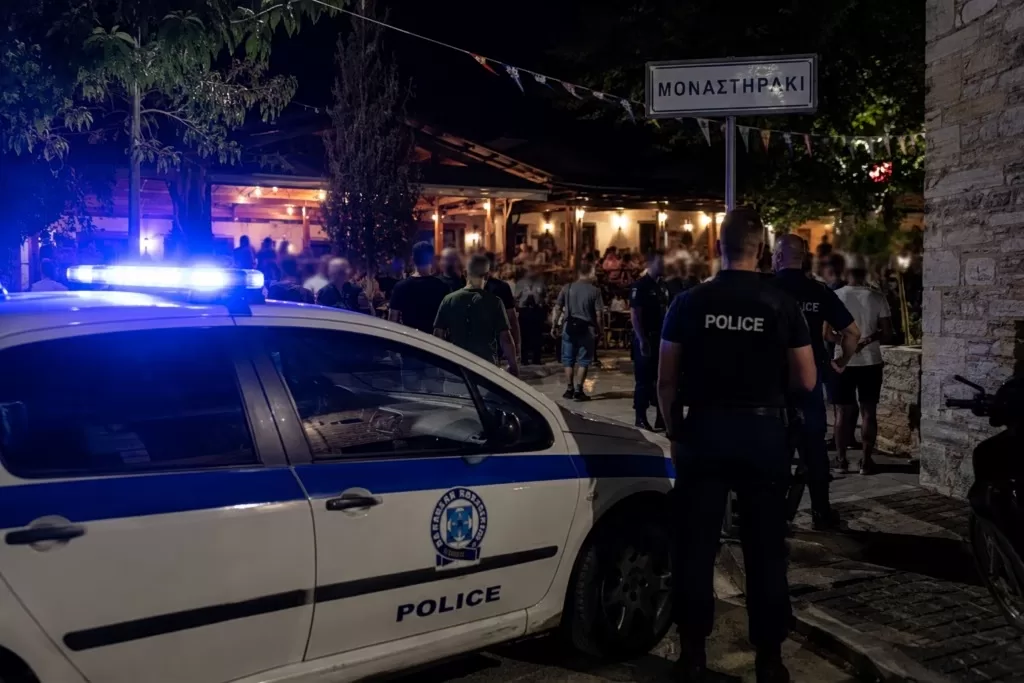Αιματηρή συμπλοκή στη Βόνιτσα: Επίθεση με μαχαίρι σε πανηγύρι