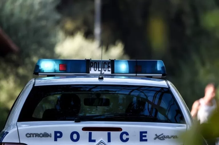 ενδοοικογενειακή βία στην Αγία Παρασκευή: Συνελήφθη ο σύζυγος γνωστής παρουσιάστριας