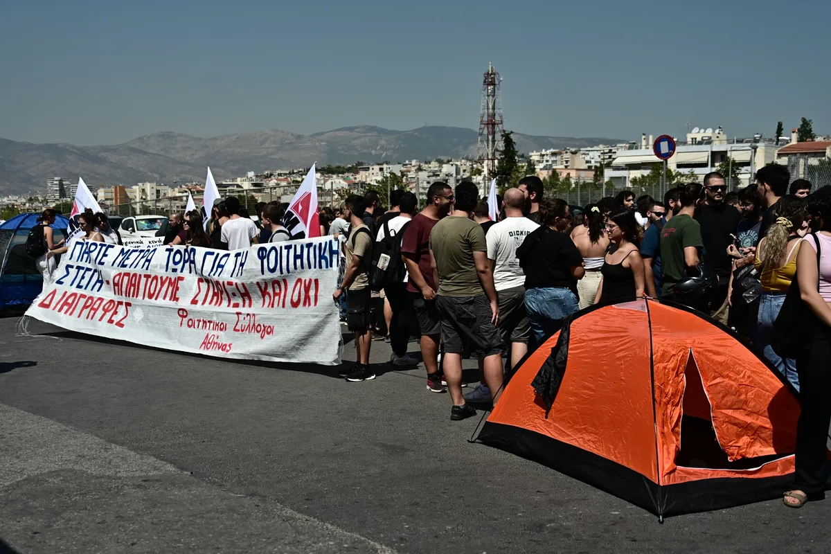 Φοιτητική στέγη: Στα ύψη τα ενοίκια και απόγνωση για χιλιάδες οικογένειες - Φωτογραφία 3