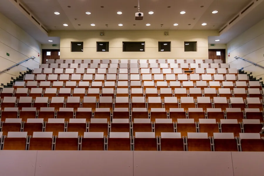 Ιδιωτικά πανεπιστήμια: Άδεια λειτουργίας σε κτίριο που έκρινε ακατάλληλο το ΣτΕ - Φωτογραφία 2