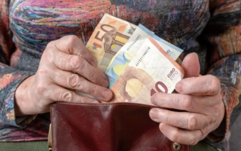 Καταβολή συντάξεων και επιδομάτων έως την προσεχή Παρασκευή - Φωτογραφία 3
