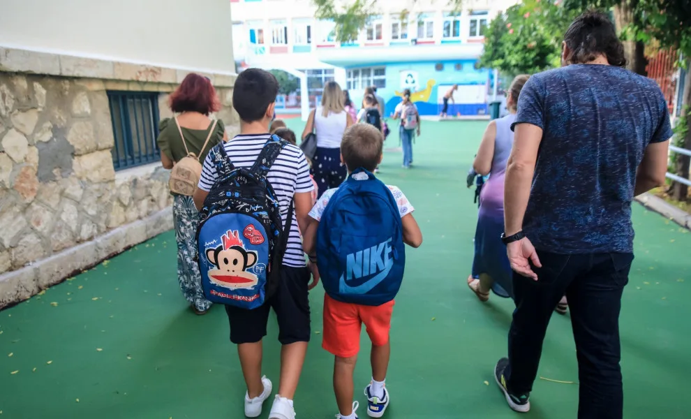 Μαθητές Δημοτικού: Τι ώρα θα σχολάνε φέτος και όλες οι αλλαγές - Φωτογραφία 3
