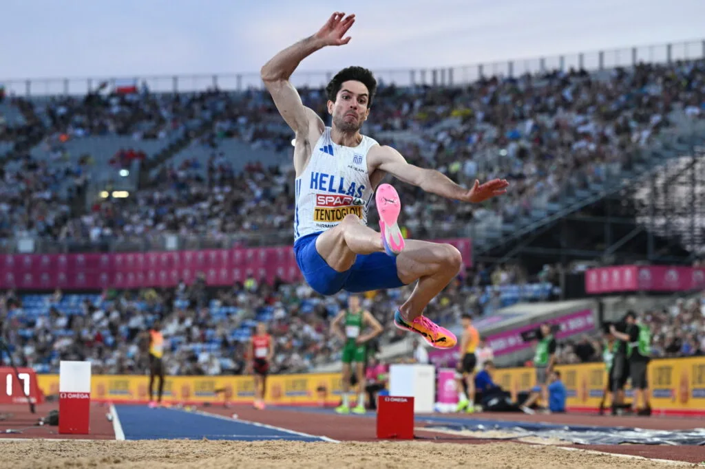 Ο κυρίαρχος Μίλτος Τεντόγλου κατέκτησε την κορυφή στη Ζυρίχη με άλμα στα 8,45 μ. - Φωτογραφία 1