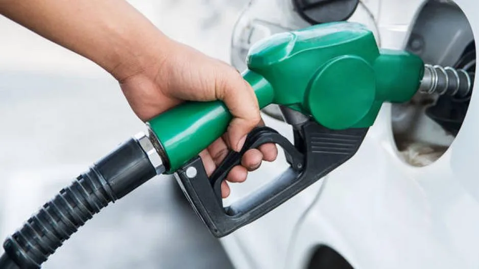 Ράλι ανόδου για τις τιμές των καυσίμων με το Brent να αγγίζει τα 107 δολάρια - Φωτογραφία 1
