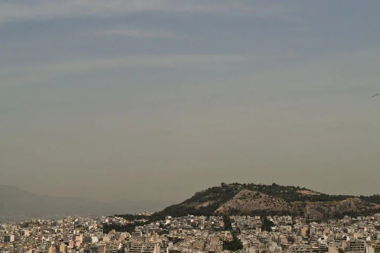 Αφρικανική σκόνη και υψηλές θερμοκρασίες συνθέτουν το σκηνικό του καιρού - Φωτογραφία 1