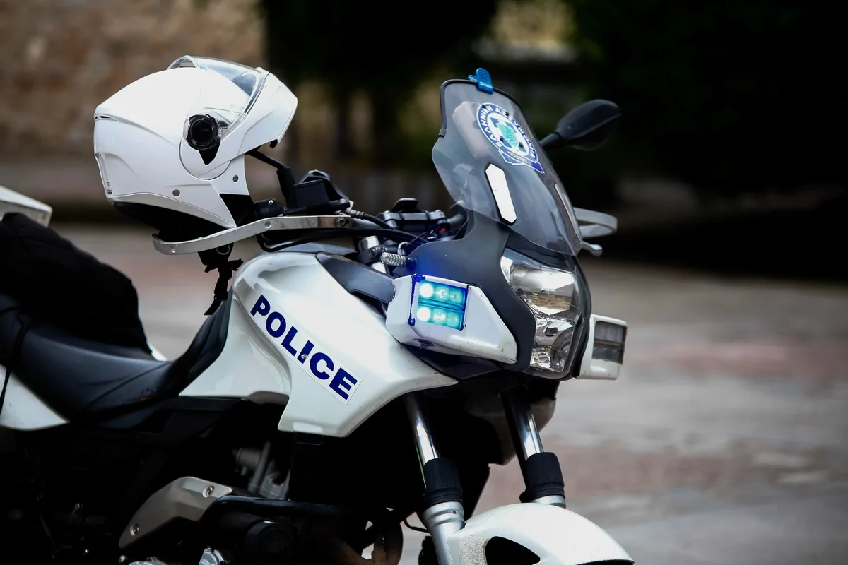 Απάτη στη Λαμία: Παγίδευσαν τους απατεώνες με καλαμπόκια και πέτρες - Φωτογραφία 1