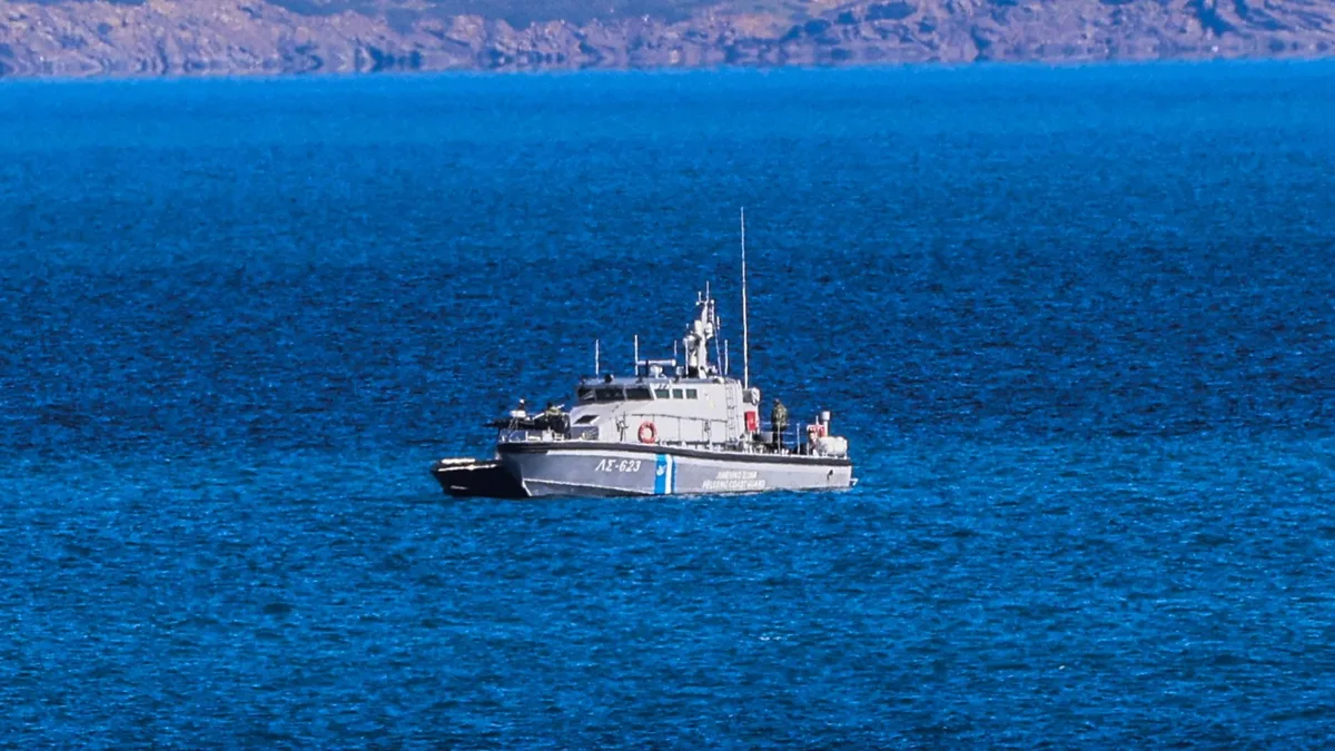 Νέοι μετανάστες στην Κρήτη: Μεγάλη επιχείρηση του Λιμενικού νότια των Καλών Λιμένων - Φωτογραφία 1