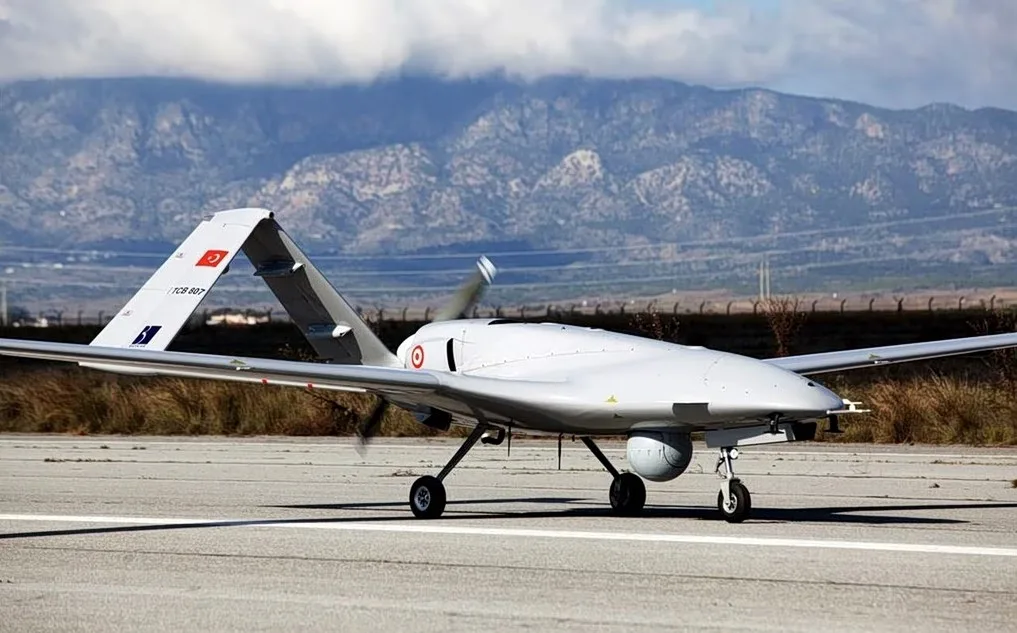 Τουρκικά drones: Η Ελλάδα απαγορεύει τις πτήσεις σε Κάσο, Κάρπαθο και γύρω νησιά - Φωτογραφία 1