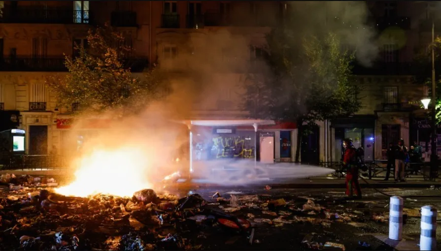 Απαγόρευση κυκλοφορίας στη Λιλ και άλλες γαλλικές πόλεις λόγω σοβαρών επεισοδίων - Φωτογραφία 3