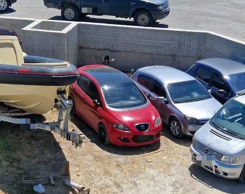 Εξάρθρωση σπείρας κλοπής οχημάτων με λεία άνω των 350.000 ευρώ στην Αττική - Φωτογραφία 1