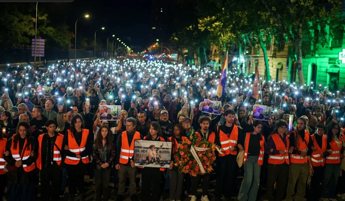 Στεγαστική κρίση στην Ισπανία: Χιλιάδες πολίτες διαδηλώνουν στη Μαδρίτη μετά τον θάνατο της Μαρι-κάρμεν - Φωτογραφία 2