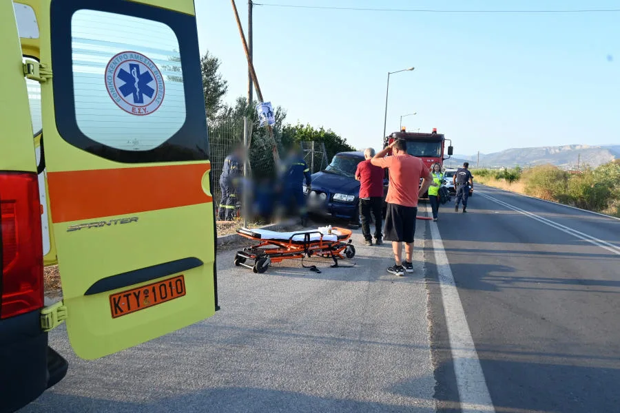 Τροχαίο δυστύχημα στον Πύργο: Νεκρή 55χρονη λίγες ημέρες μετά τον γάμο της κόρης της - Φωτογραφία 1